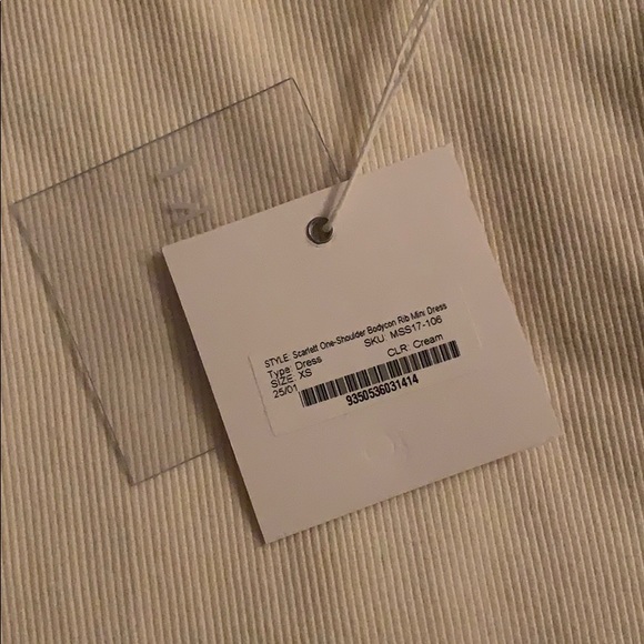 Meshki one shoulder strap bodycon dress - Picture 3 of 4